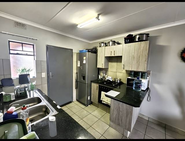 2 BEDROOM APARTMENT FOR SALE IN MONTANA